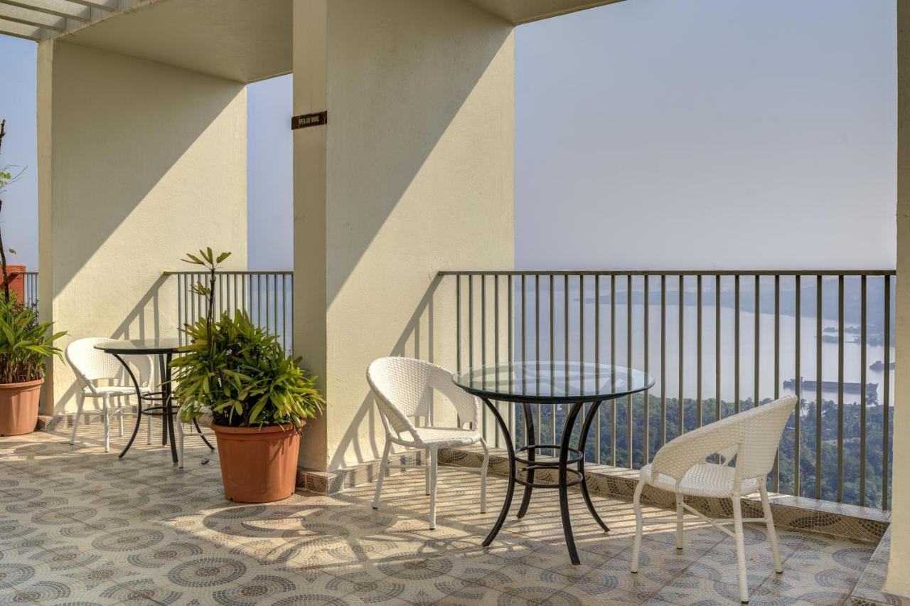 Luxe 2Bhk 10Min From Goi Airport With Pool Access Apartamento Dabolim Exterior foto